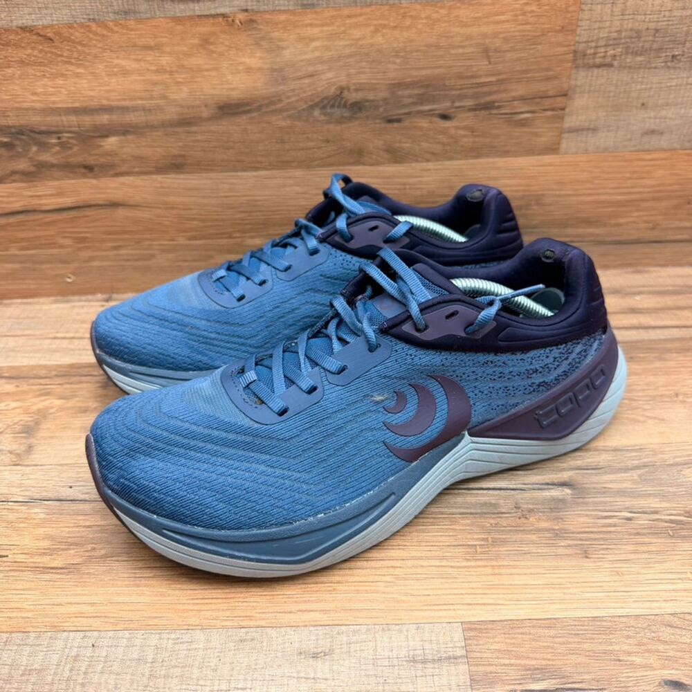 Topo Ultrafly 5 Purple/Grey Womens Size 8 Running Shoes Sneakers
